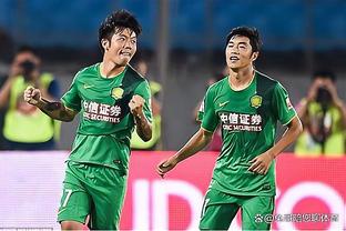 Thực hiện đột phá! Năm 18 tuổi, đơn nam Trung Quốc hoàn thành chương trình 3 - 1 đánh bại đối thủ, lần đầu tiên bước vào top 32.